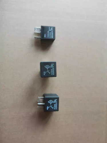 一汽骏派A70B30R7原厂继电器水箱继电器空调继电器燃油继电器