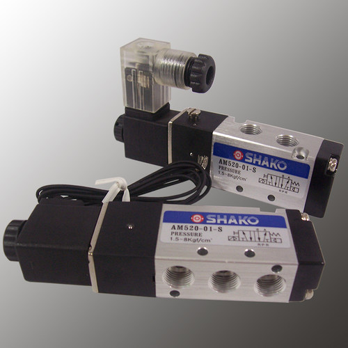 新恭SHAKO五口二三位电磁阀AM520 B 01 S D 220V24V12V AM530-01D