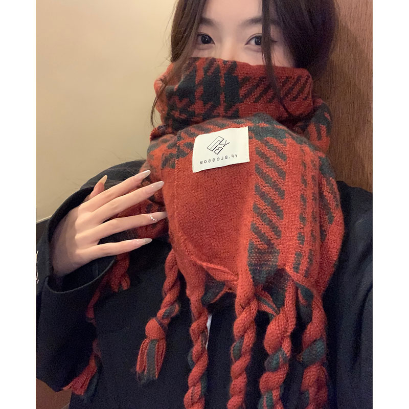 格子流苏围巾女秋冬季2024新款C韩版百搭加厚保暖披肩两用圣诞礼