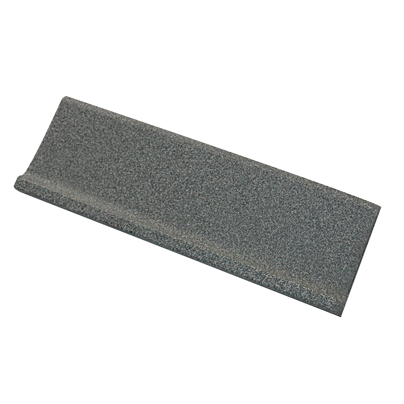 全瓷通体酒店厨房瓷砖地脚线瓷砖收边条踢脚线弧形黑色白色地脚线