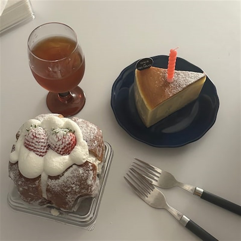 欧式高级感红酒杯中古葡萄酒杯香槟杯小众家用酒杯余霞成绮红脚杯