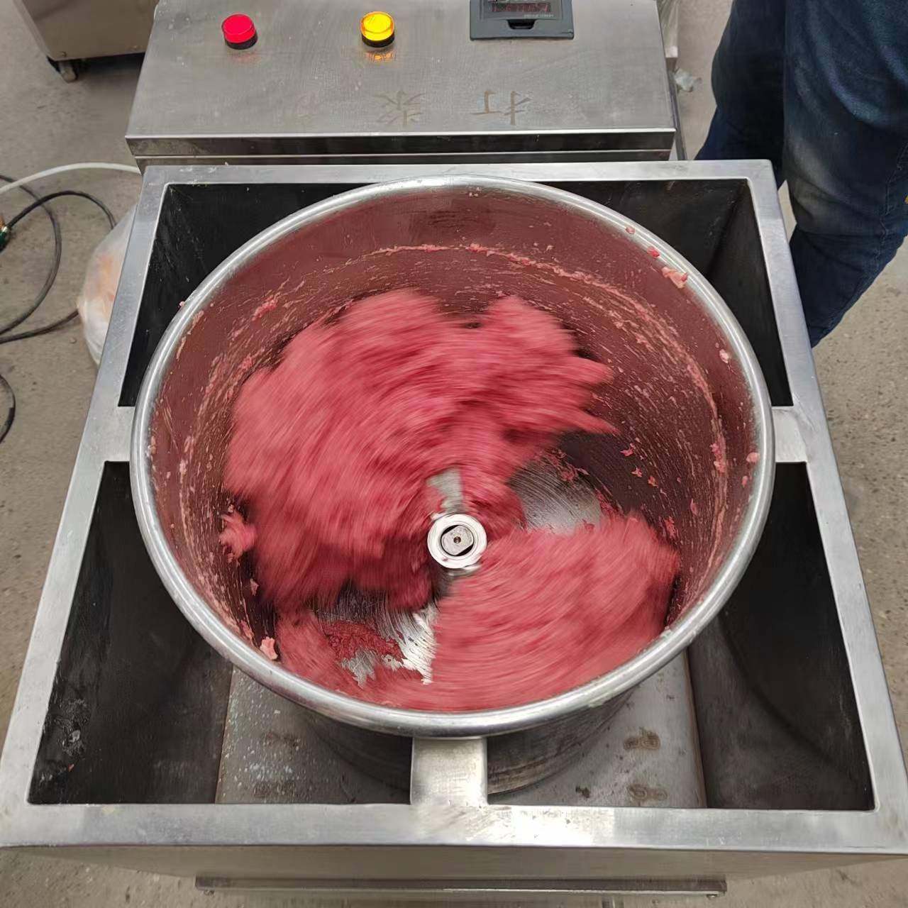 云帆机械生产真空制冷打浆机肉泥变频混合上劲机肉馅嫩化机加