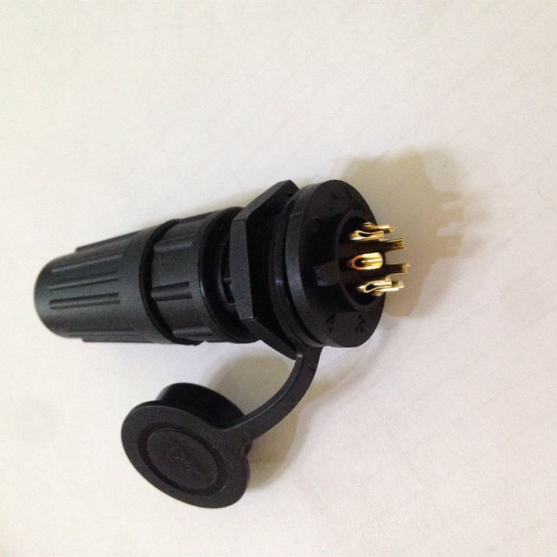 重强 塑料防水航空插头 插座 Z108-2芯3芯4芯5芯6芯7芯8芯卡口