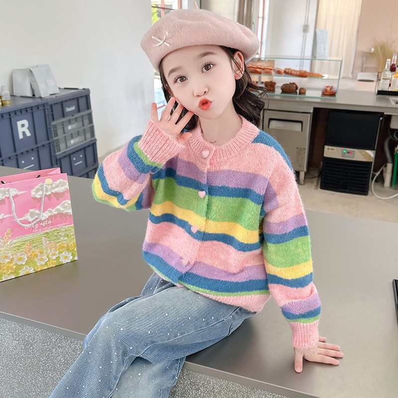 女童秋装毛衣外套2024新款儿童柔软针织衫上衣春秋款洋气女宝开衫