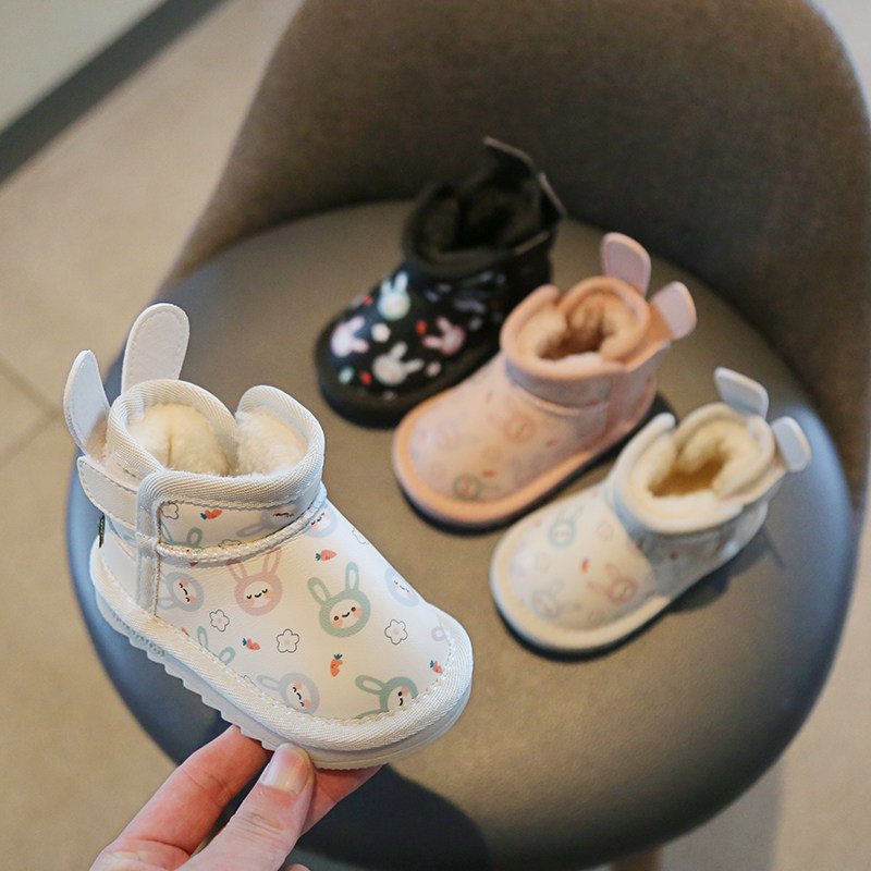 女宝宝加绒雪地靴婴儿童鞋子女童软底学步鞋秋冬小童保暖棉鞋短靴
