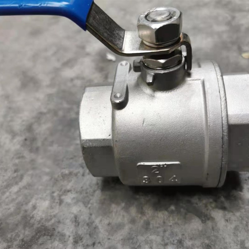 Q11F-16P 304不锈钢2PC内螺纹大流量全通径两片式球阀DN8-DN100