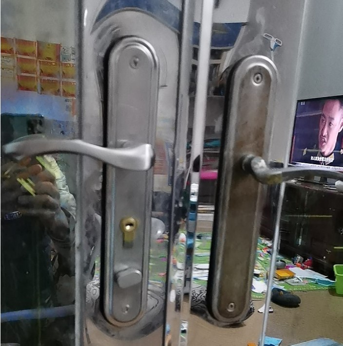 .老式不锈钢面板把手防盗门锁窄面板拉手孔距235大门锁房门执手锁