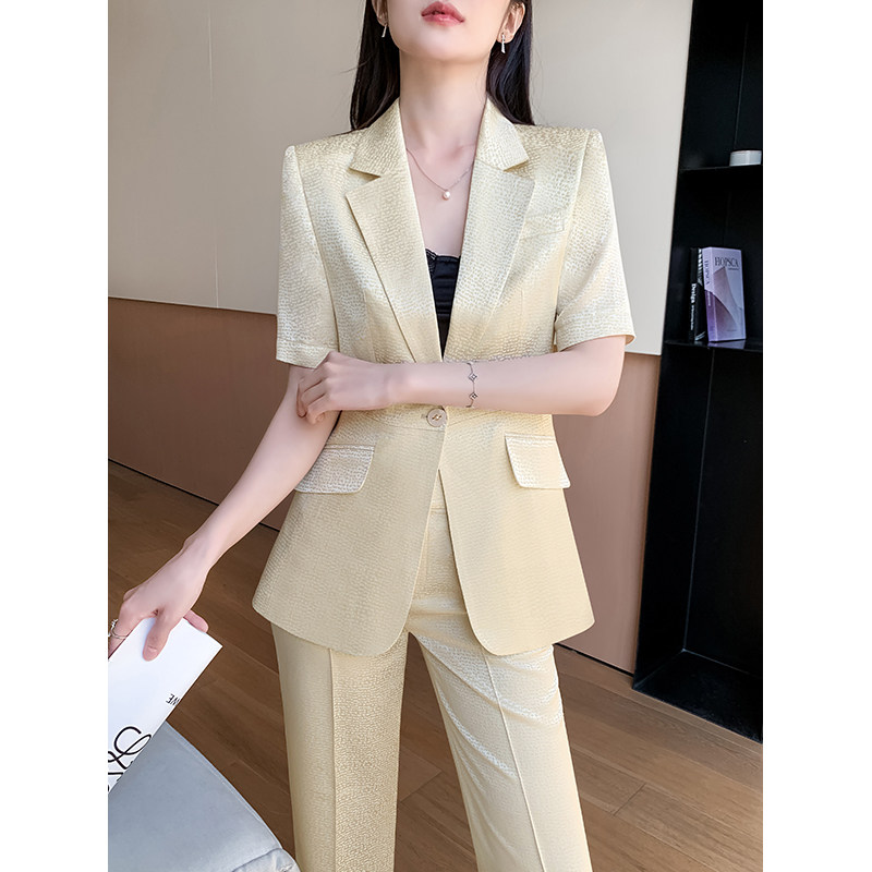 高级感西装套装女韩版修身2023夏季新款时尚气质休闲米黄西服薄款