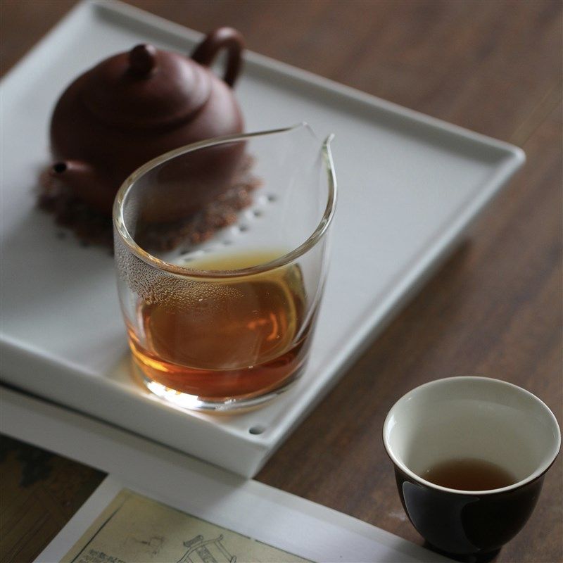 半闲甄选小众定制日式高硼硅耐热玻璃片J口分茶器极简随型公道茶