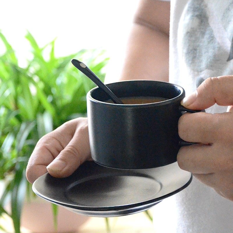 咖啡杯套装欧式家用咖啡杯子简约黑色哑光陶M瓷咖啡杯碟勺子带杯