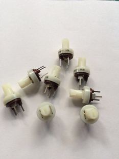 可调电阻1KB 原装 3脚 电位器卧式 带手调柄高7MM直径10MM 日本ALPS