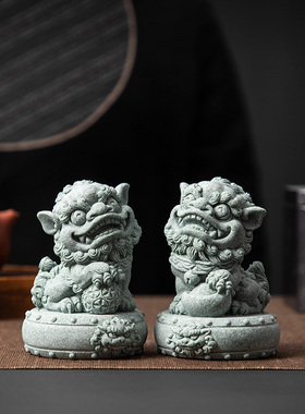 国风青砂石唐狮摆件创意石狮子一对客厅桌面装饰品造景石雕工艺品