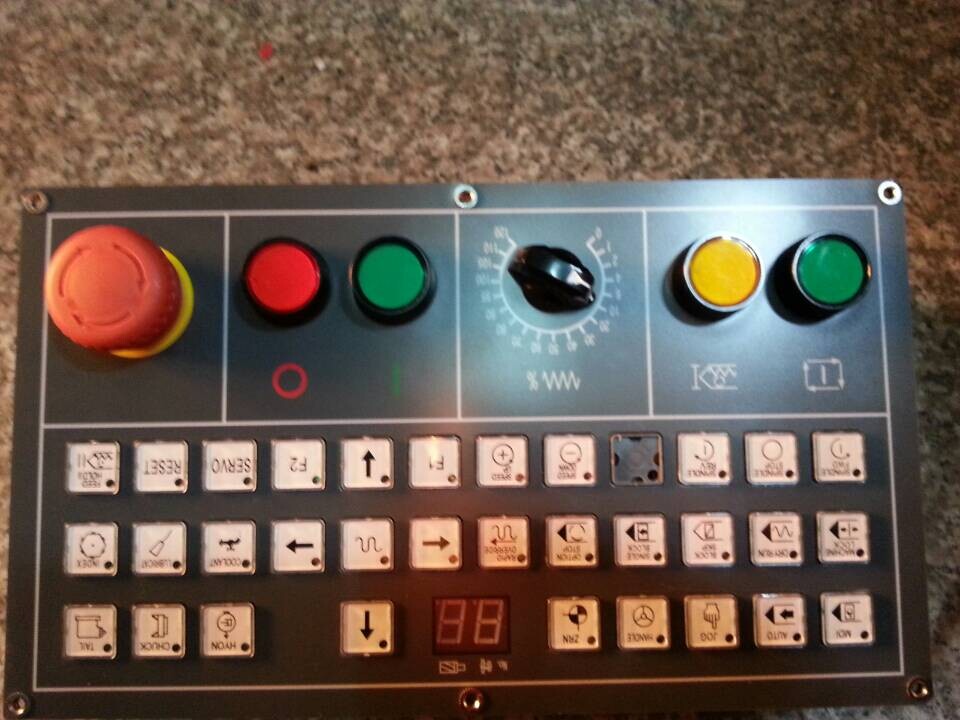 沈阳数控车床CAK6150 CAK5085发那科系统操作面板KB08G1