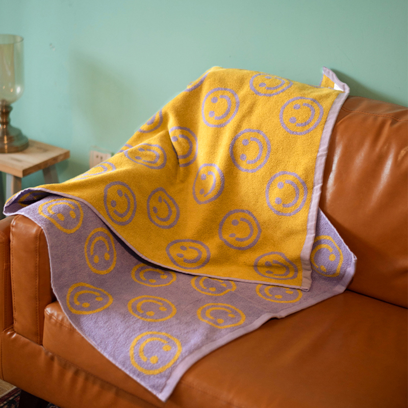 笑脸浴巾成人洗澡大号毛巾柔软吸水亲肤高级家用新款裹巾