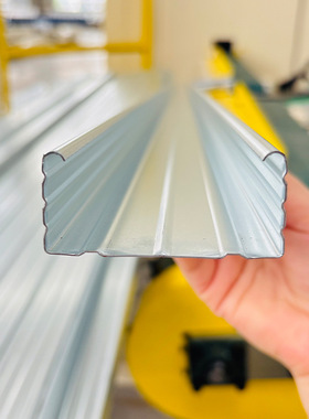 伺华C型轻钢吊顶龙骨生产线冷弯成型设备厂家全自动打包机生产线