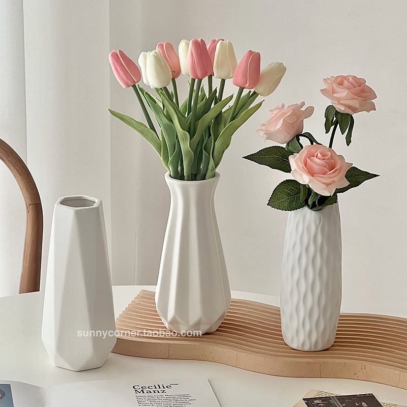 元气角落 北欧白色陶瓷花瓶水养鲜花插花ins客厅高级感花器摆件