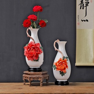 陶瓷花瓶摆件德化白瓷传统捏花工艺品家居客厅电视柜博古架装饰品