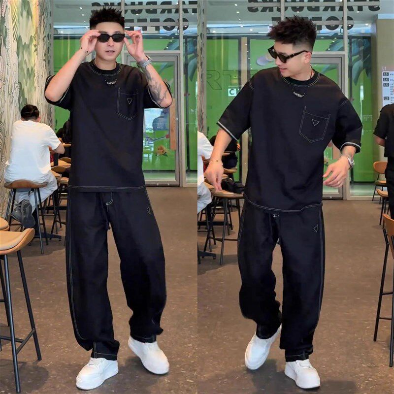 夏季轻薄亚麻凉感透气休闲套装男高级感潮流撞线三角W标运动两件
