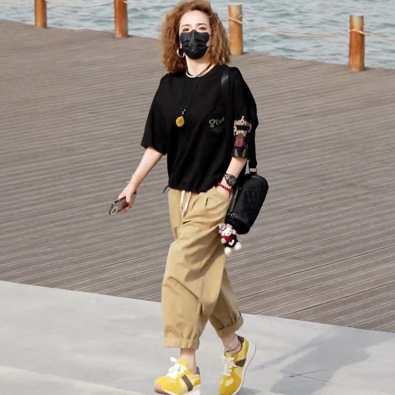 时尚两件套装女2025年夏季新款印花短袖T恤+水洗棉休闲哈伦裤潮