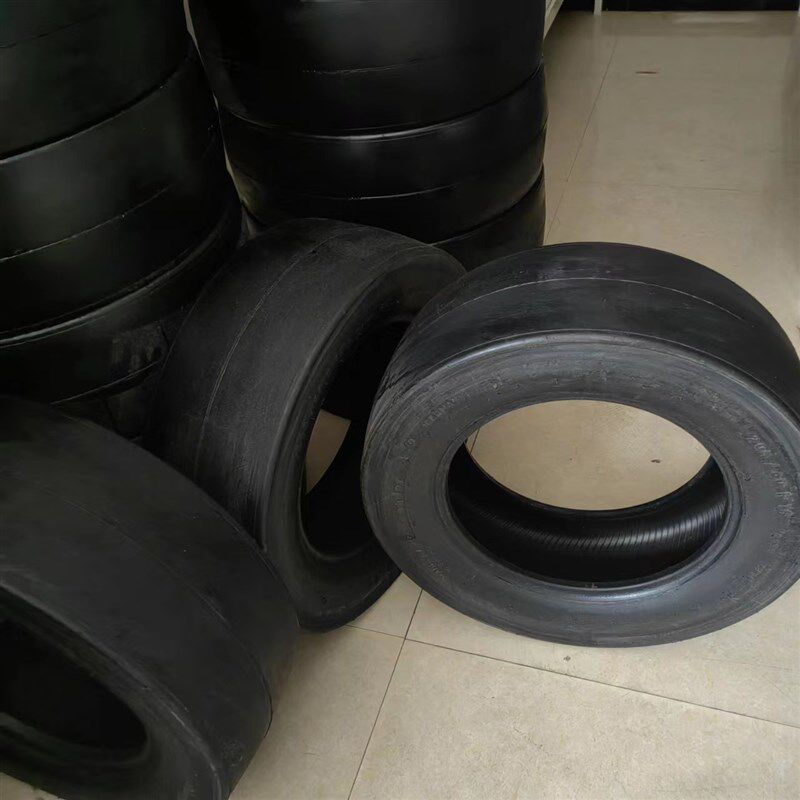 悍马HD30钢胶压路机光面轮胎205/60R15进口轮胎 维特根配件 新品
