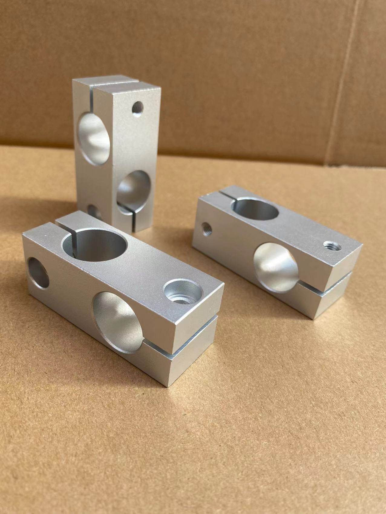 十字型连接件固定块铝合金十字交叉锁紧夹光轴圆管垂直夹座固定块