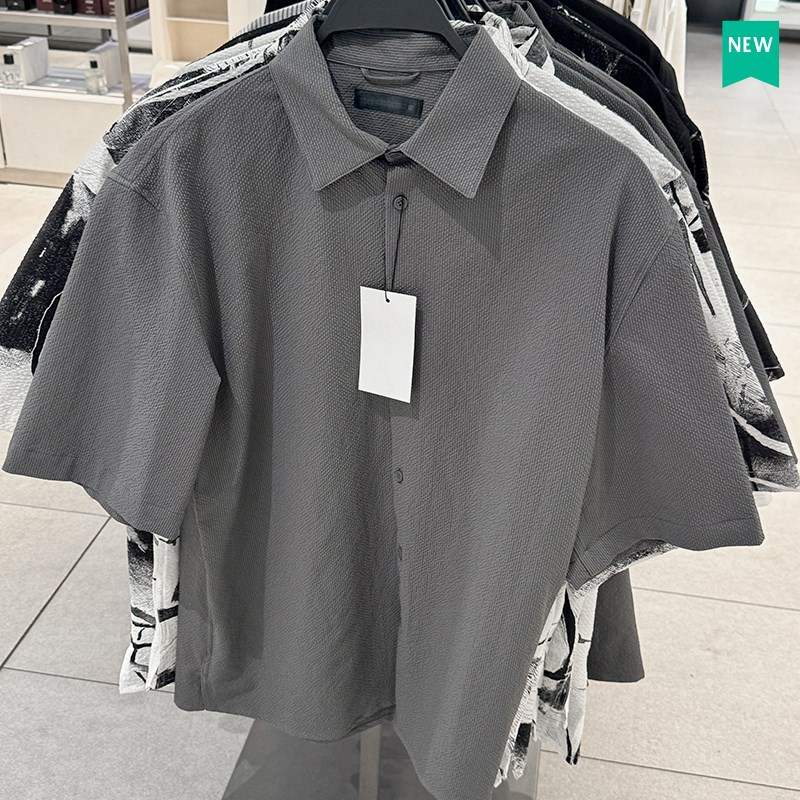 柜319!夏季新品男装泡泡纱宽松凉感翻领短袖衬衫ZA7380552 801