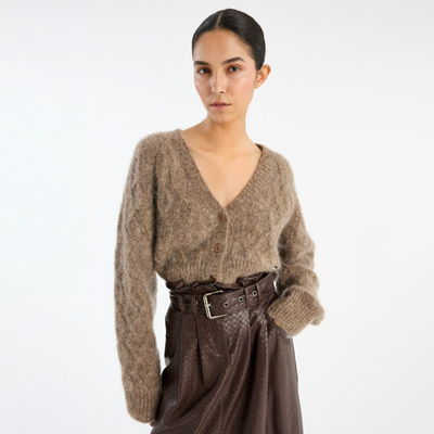 Rotate 短款轮廓V领徽标Logo针织绞花罗纹袖口开衫