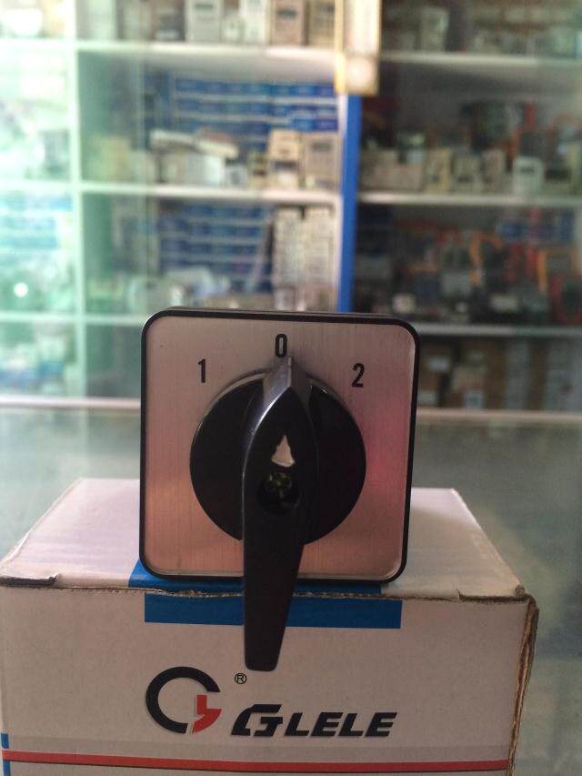 格磊 转换开关LW8-10/3组合开关 3档3节10A  电源旋钮 开孔44