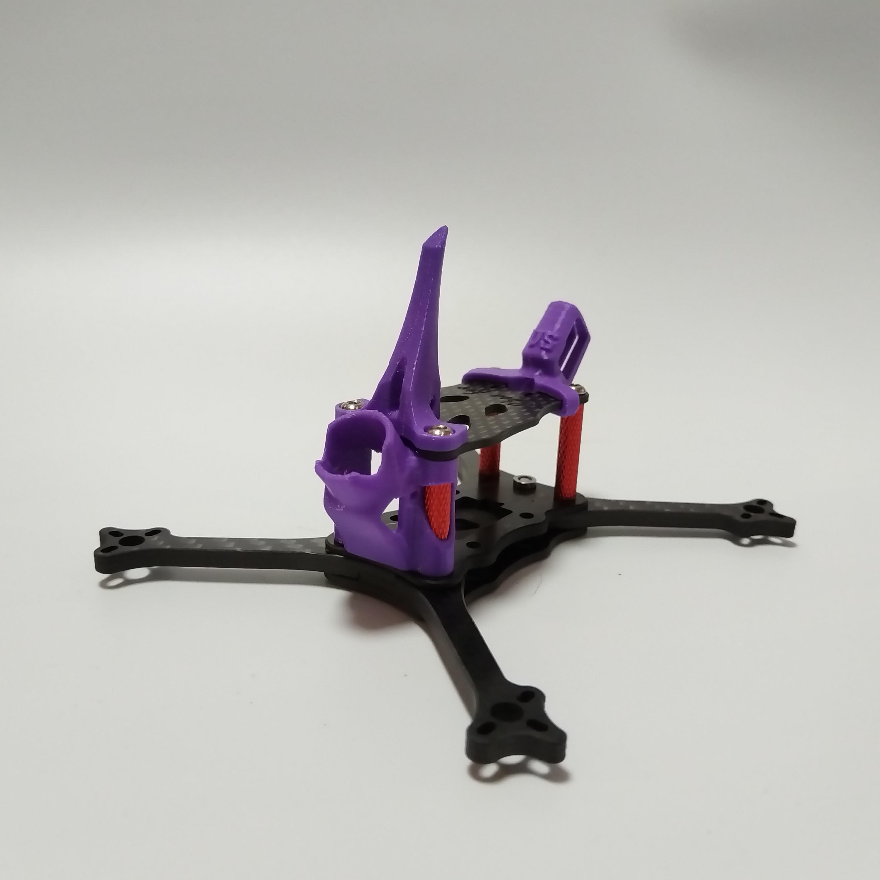 隼影138小轴距T700碳纤维3寸加强杆竞速机架转弯灵活无虚位送机臂