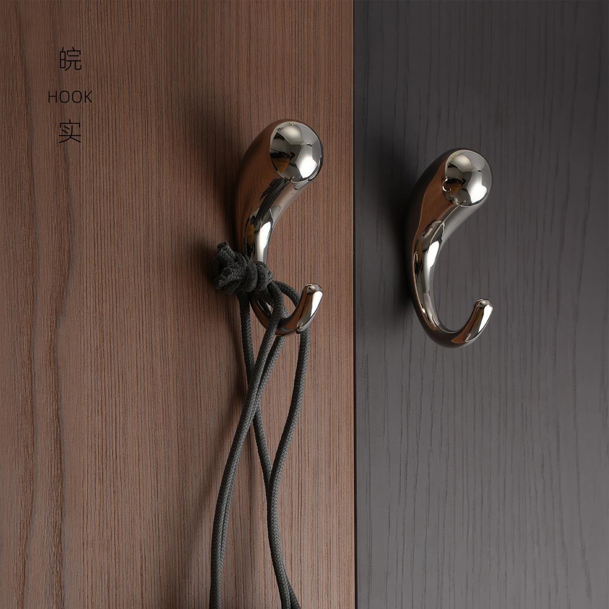 中古风轻奢风覆古黄铜挂衣钩玄关卧室衣帽间墙上门后简约打孔挂钩