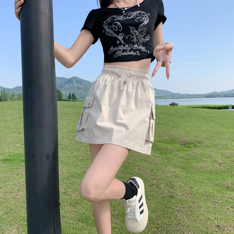 杏色防走光工装半身包臀裙女夏季薄款高腰a字松紧腰百搭休闲短裙