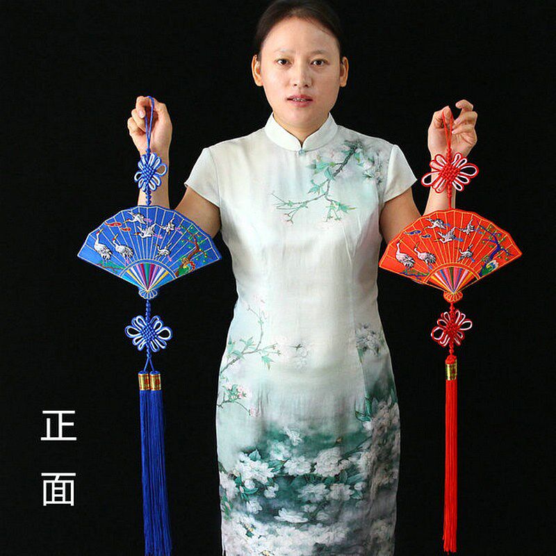 手工刺绣松鹤同春扇子汽车挂饰民族风小礼品送老外客厅中国结挂件