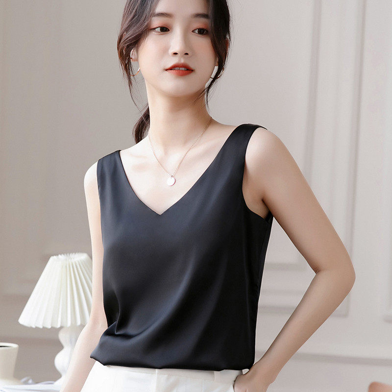 丝滑吊带背心女内搭时尚缎面夏季遮肚子配西装V领大码宽松上衣女