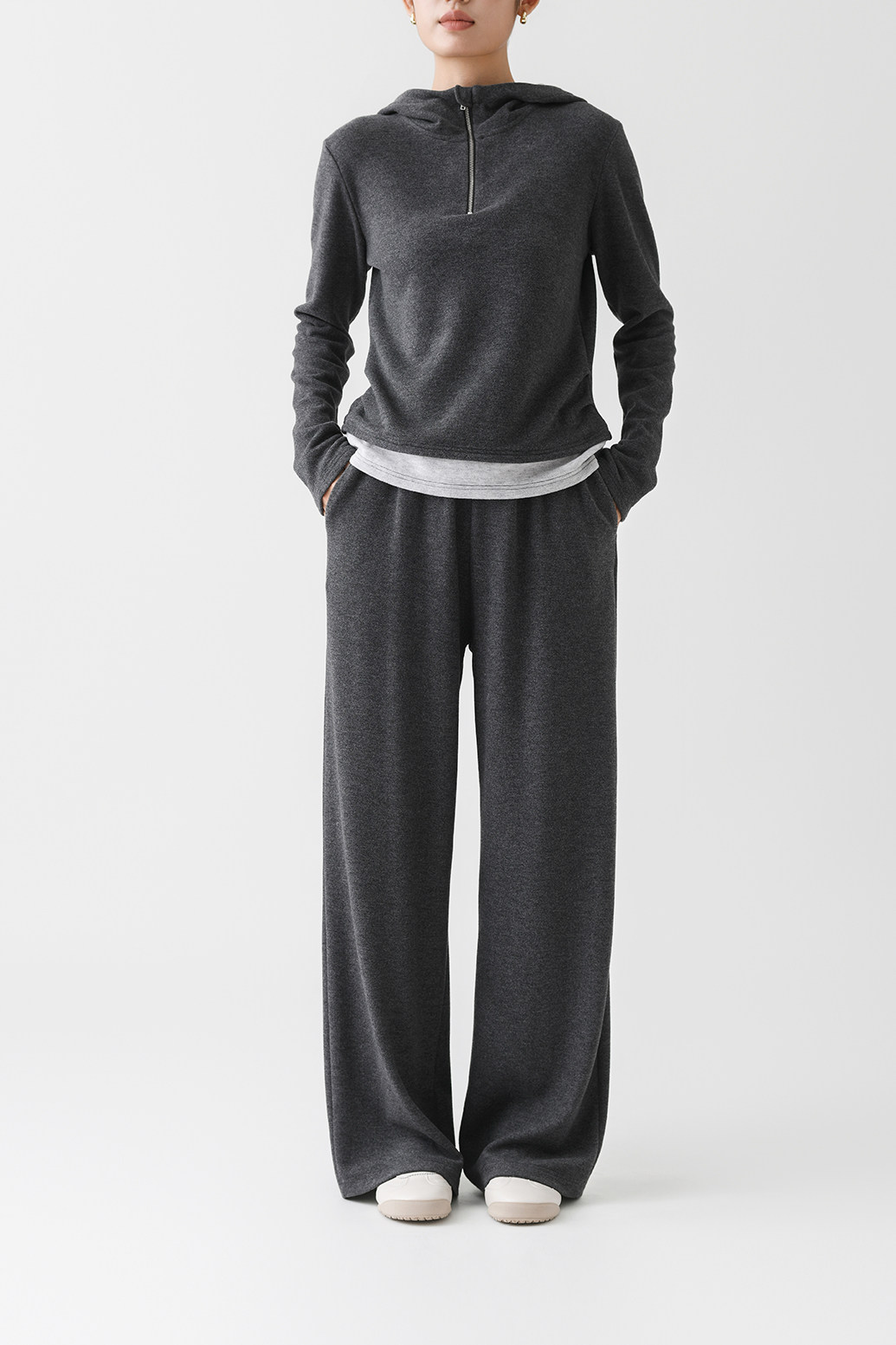 阔腿裤垂感女冬季桑蚕丝羊毛针织直筒裤气质显瘦纯色长裤TC10330