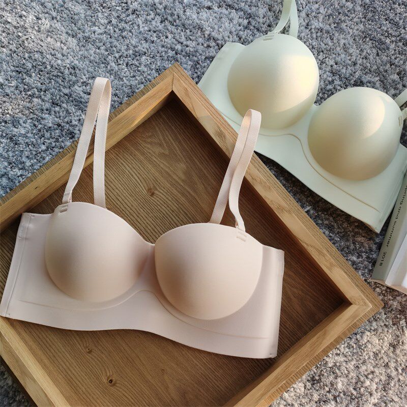 半杯无肩带内衣文胸女生小胸显大无钢圈收副乳聚拢胸罩上薄下厚