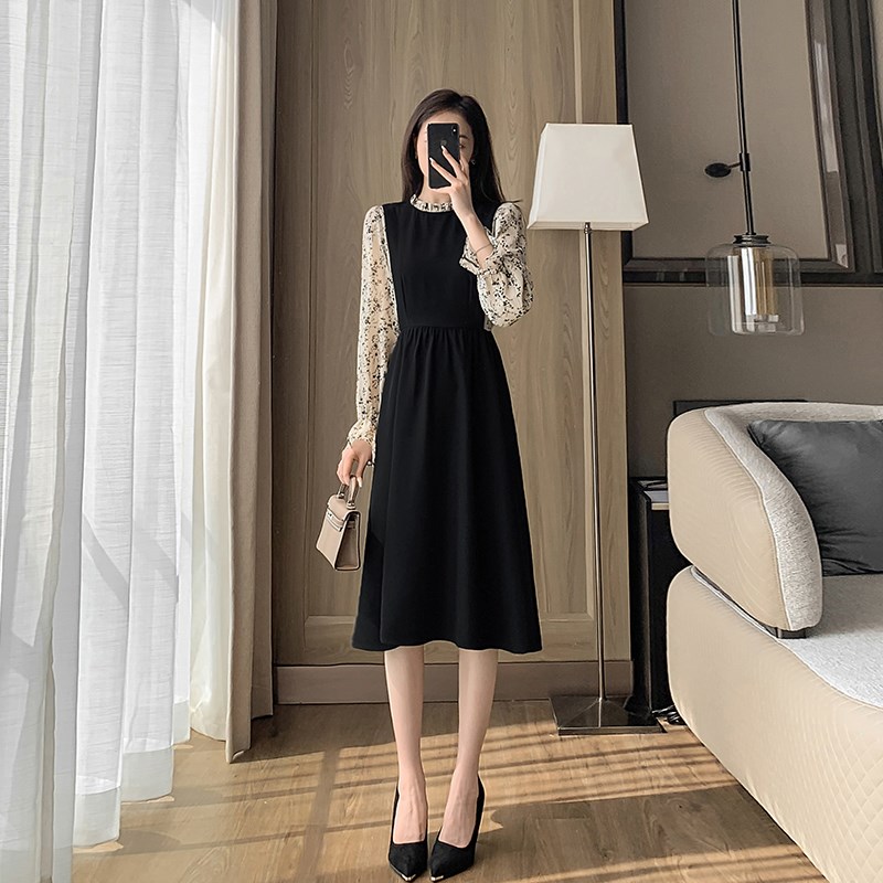 法式赫本风黑色雪纺连衣裙女2024新款秋季碎花拼接显瘦气质a字裙