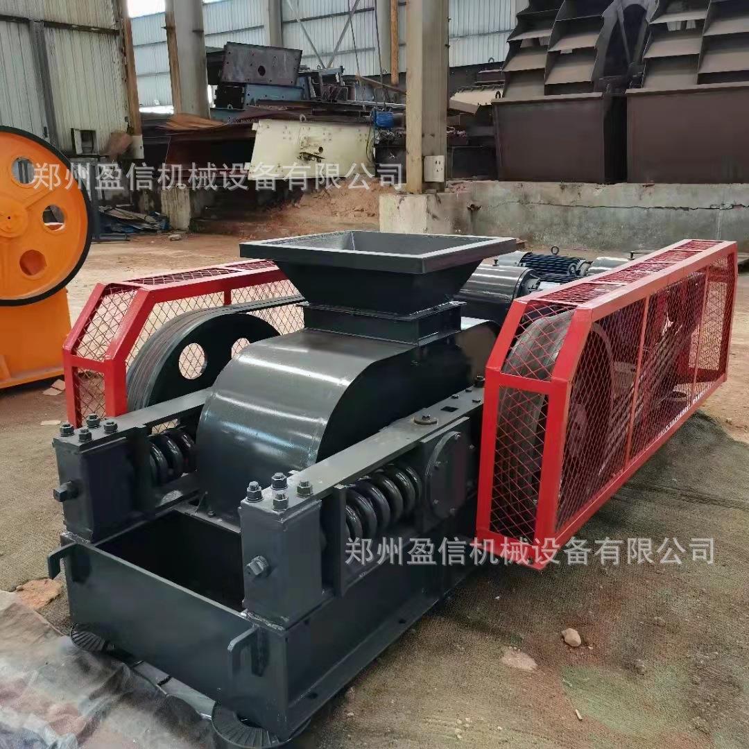 对辊破碎机移动鹅卵石头双辊碎石机矿石花岗岩大型制砂机破碎设备