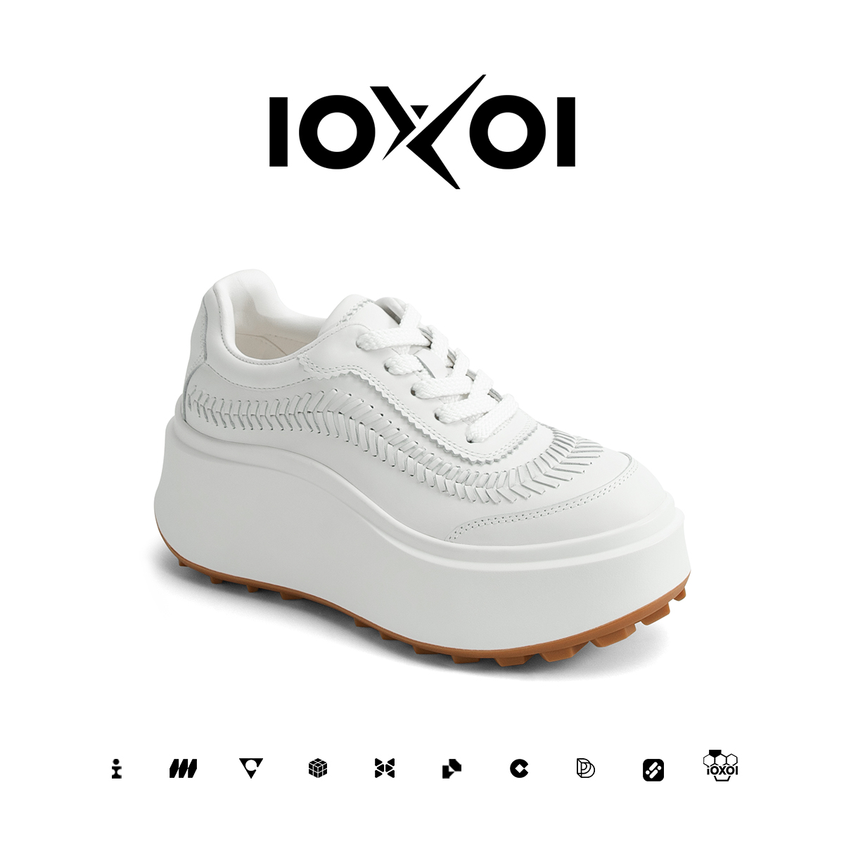 【步漫轻云】厚底增高小白鞋女款