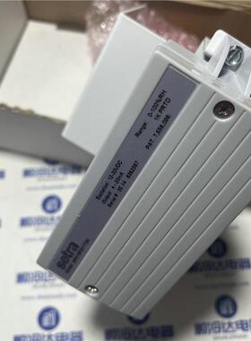 SRH系列SRH15PO11T2NN壁挂风管式温湿度传感器