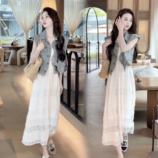 2023夏季女新款法式V领气质茶歇蕾丝吊带连衣裙搭牛仔马甲两件套
