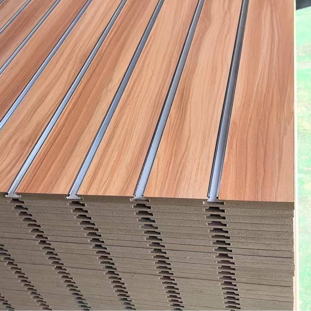 超大量密度板万用槽板穿五金工具器商商品展示挂板铝条11111坑乐