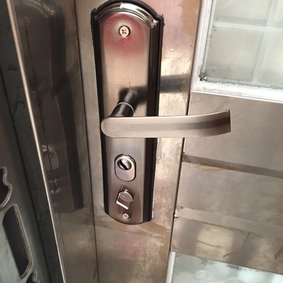 防盗门把手锁整套执手锁大门锁不锈钢通用型加厚面板235孔距6068