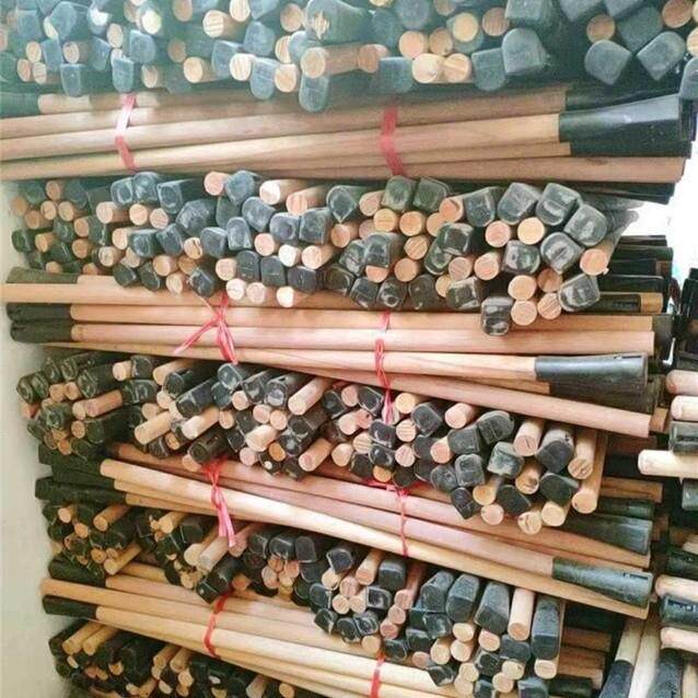 锄柄带胶套锄头农带木柄DNX锄头槐木胶用套锄头柄锄头头柄把图片