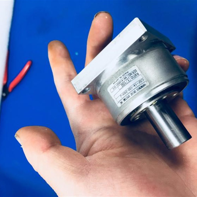 CSF-14-100-2XH-F HD谐波减速器 薄型谐波 100W伺服转盘 100:1