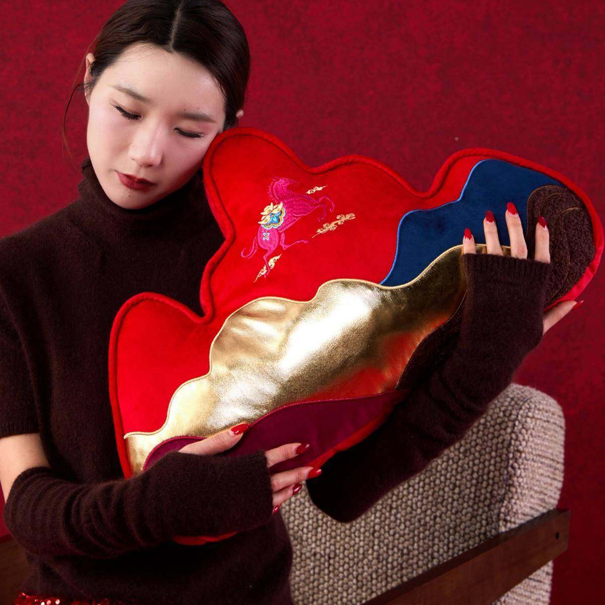 马上有靠睡山抱枕办公沙室午靠20251202枕客厅沙发靠垫钱山型腰靠,居家布艺,抱枕被,淘宝优惠券,粉丝福利购,淘宝优惠卷