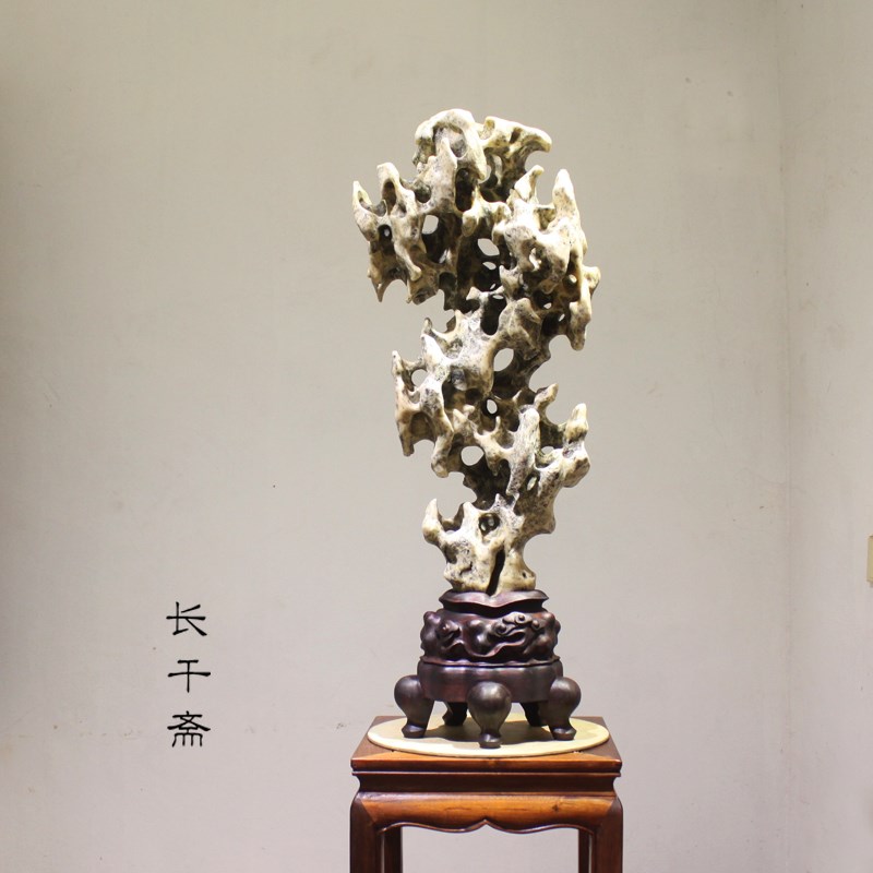 太湖石摆件精品 奇石摆件 观赏石 供石 太湖U石天然原石摆件