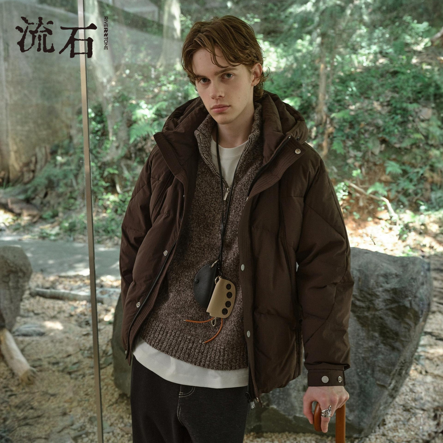 流石男装连帽短款羽绒服2026年冬季新款保暖面包外套