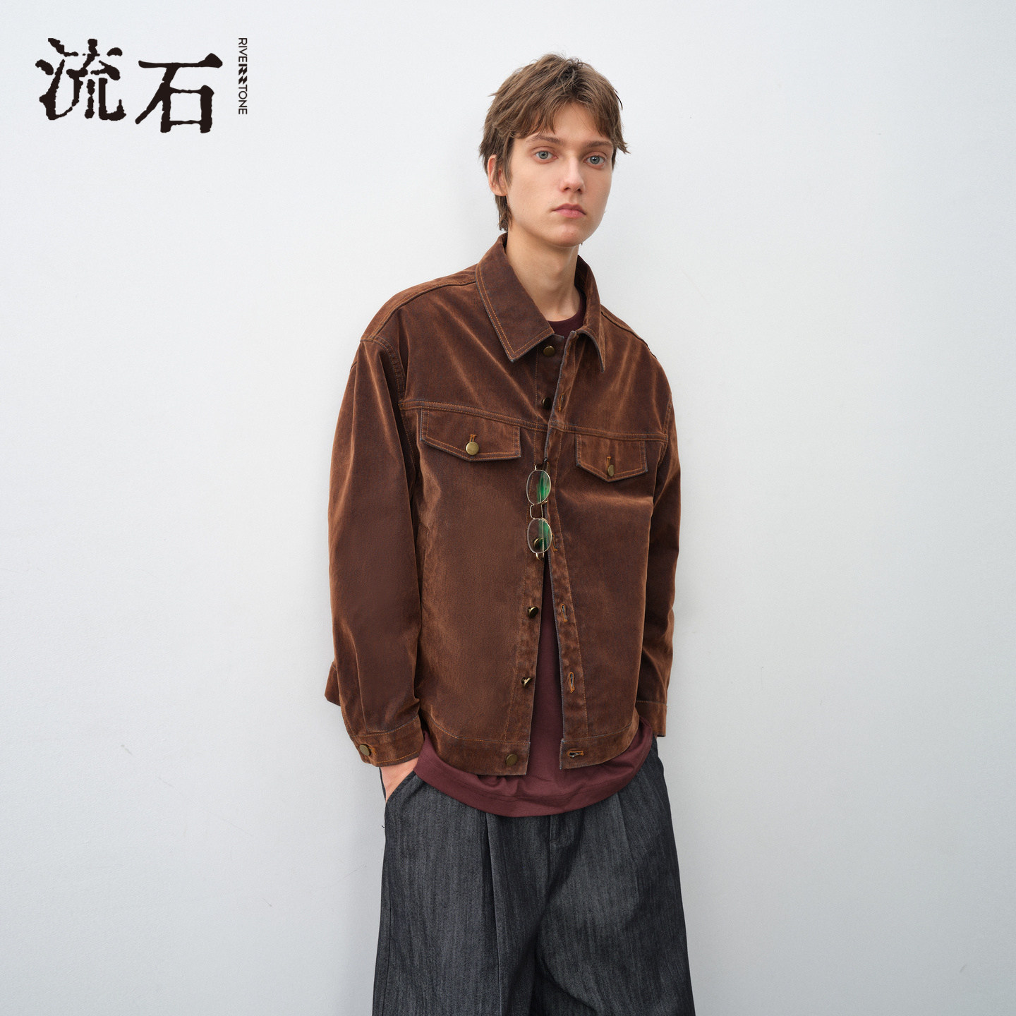 流石男装复古经典牛仔夹克2026年春秋季男士新款个性翻领植绒外套