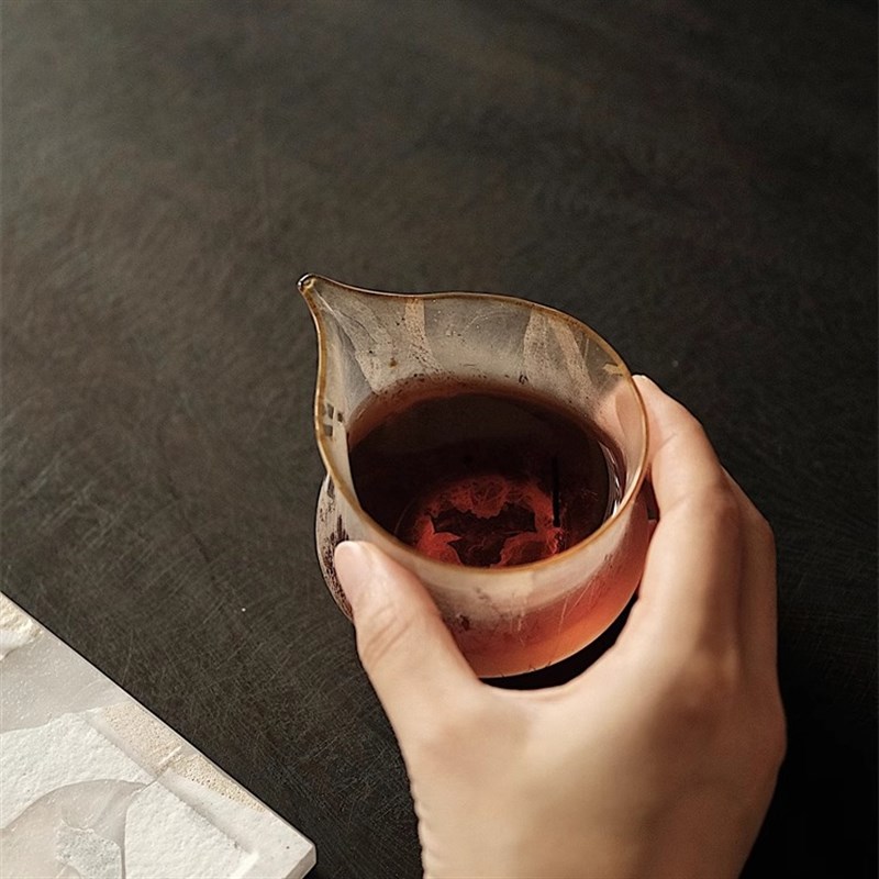 不亦室 沁-白纯叠影公道 手作玻C璃公道杯 灯工玻璃 茶海分茶器