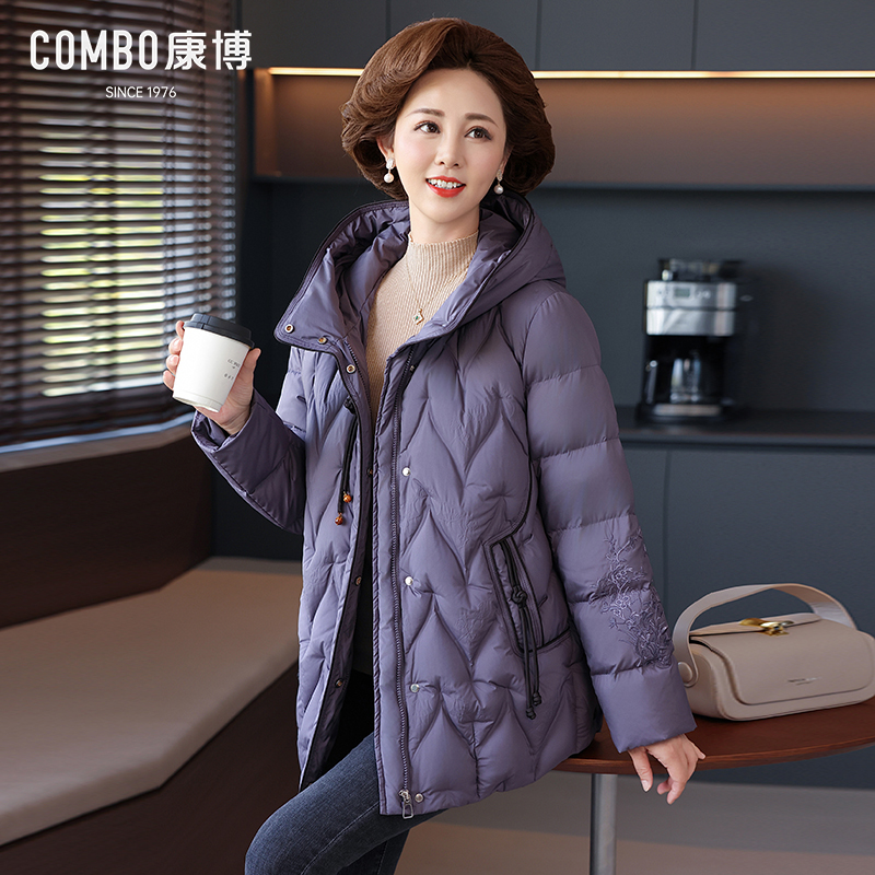 康博刺绣羽绒服女新中式中老年